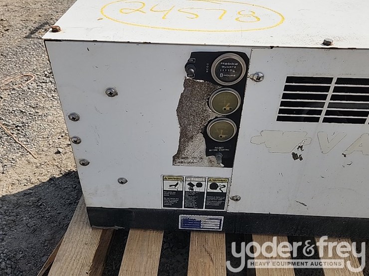 vanair-air-compressor,-hydraulic-driven,-truck-mounted-image-6