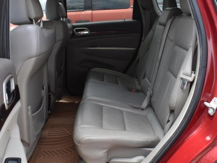 2012-jeep-grand-cherokee-image-7