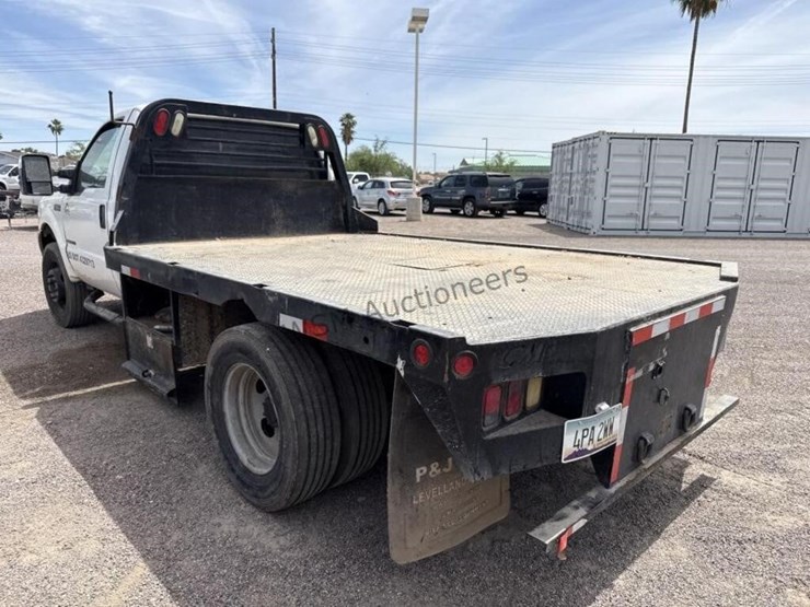 2002-ford-f550-image-5