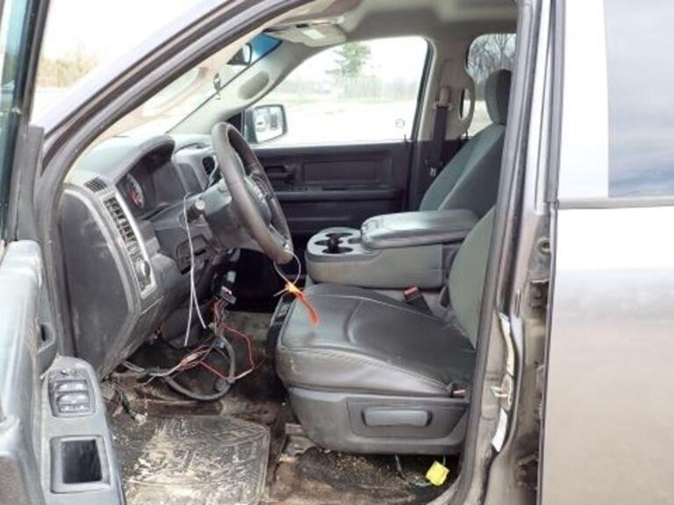 2014-ram-2500-hd-image-16