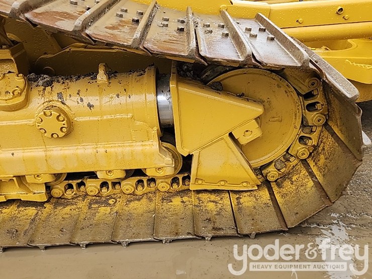 2004-caterpillar-d6n-lgp-image-11