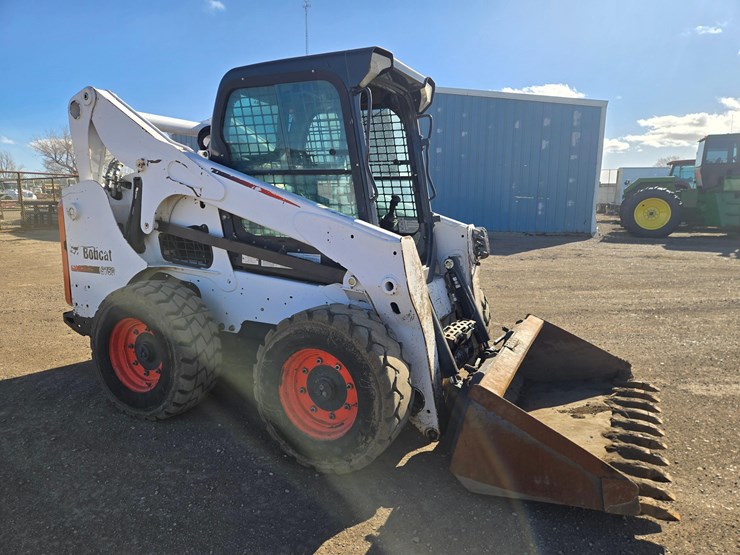 2013-bobcat-s750-image-6