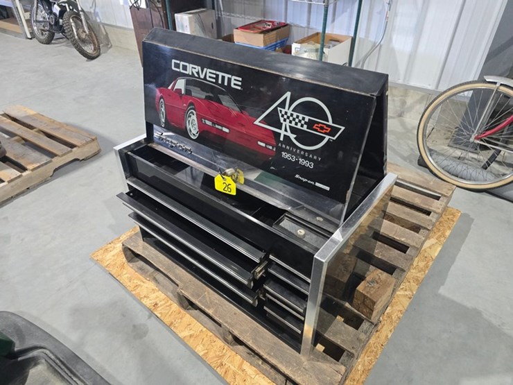 #26-•-snap-on-corvette-40th-anniversary-tool-box-image-1