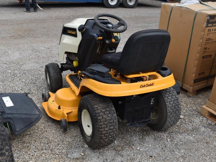 cub-cadet-1050-image-3