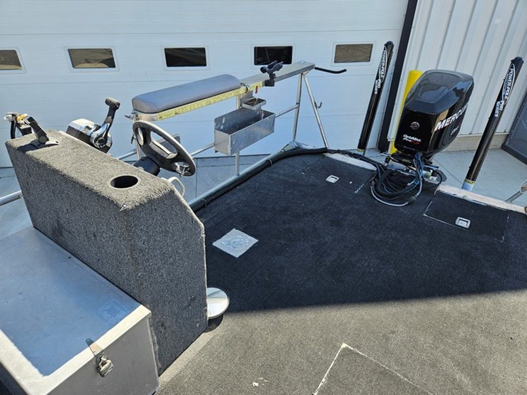 #22-•-clark-19'-flat-bottom-fishing-boat-image-46