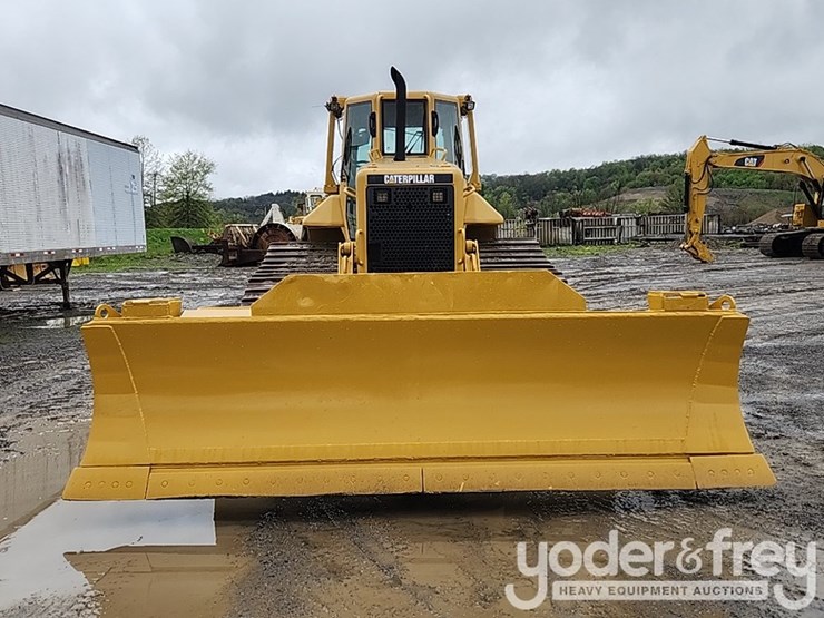 2004-caterpillar-d6n-lgp-image-15