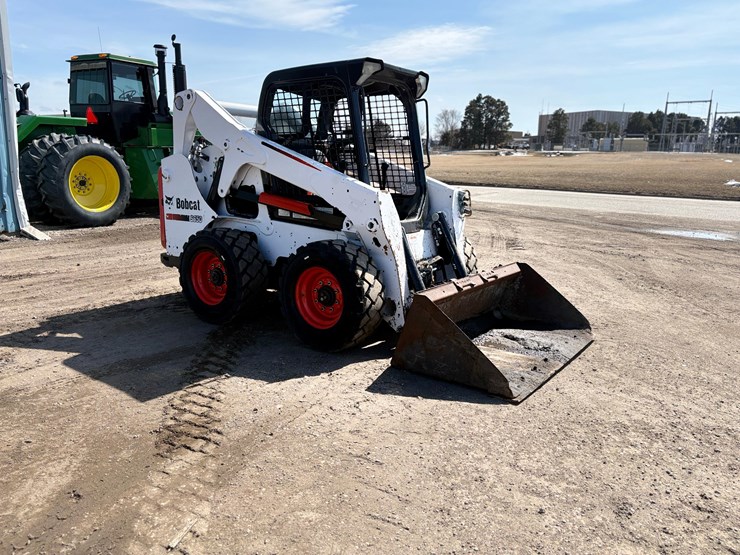 2015-bobcat-s650-image-2