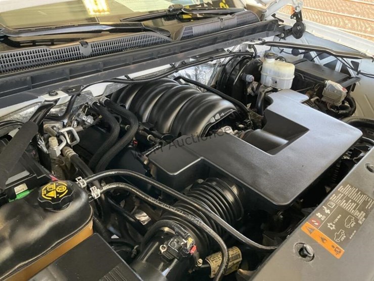 2018-chevrolet-silverado-1500-image-12