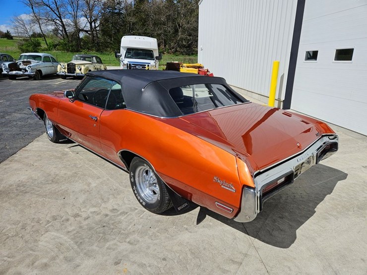 #40-•-1972-buick-skylark-custom-convertible-image-3