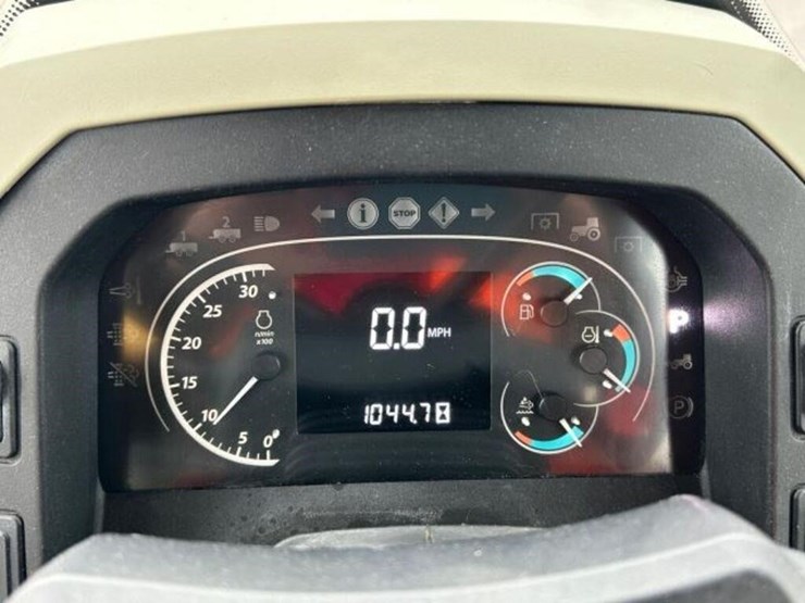 2016-john-deere-5085e-image-11