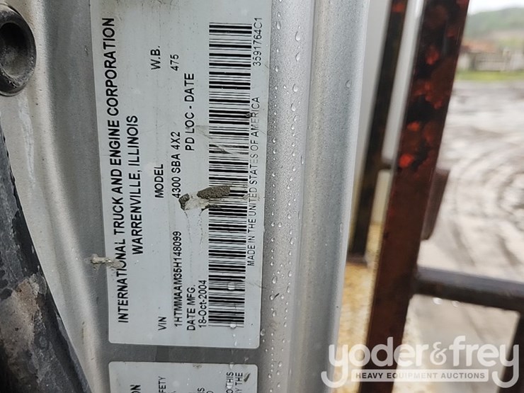 2005-international-durastar-4300-image-31