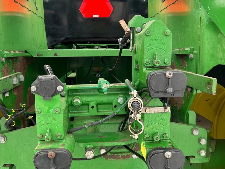 1989-john-deere-8560-image-15