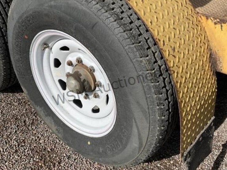 1998-butler-lt1017-equipment-trailer-image-8