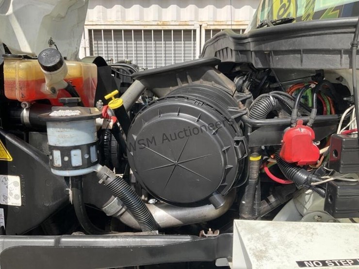 2008-international-7400-image-17