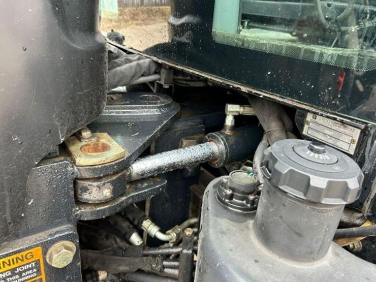 new-holland-tv6070-image-35