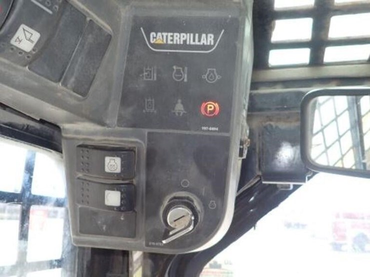 2009-caterpillar-232b-image-15