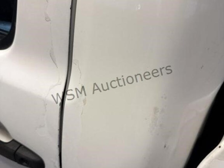 2012-toyota-tacoma-image-14