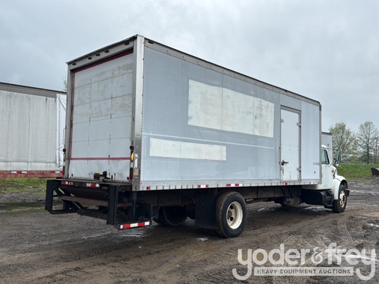 international-4700-image-4