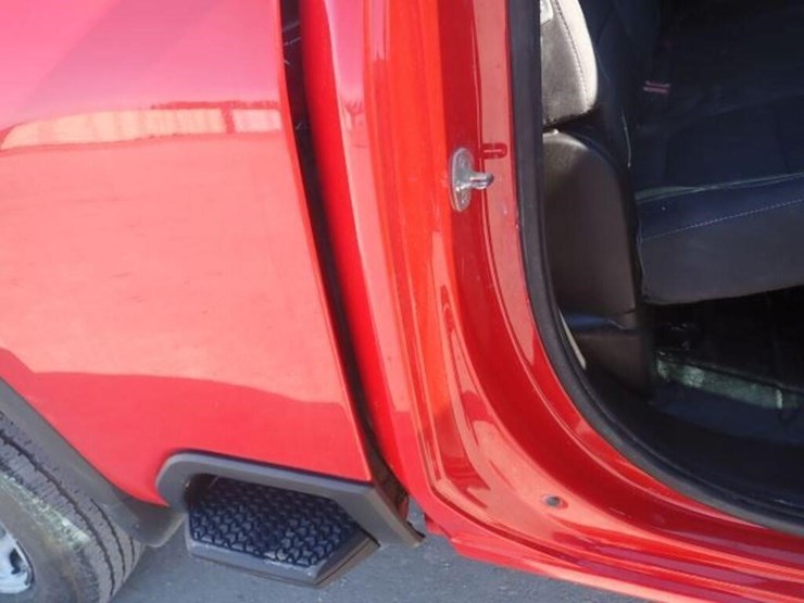 2022-chevrolet-2500hd-image-53