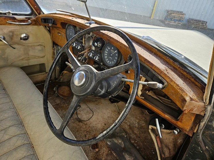 #35-•-rolls-royce-silver-cloud-sedan-image-26