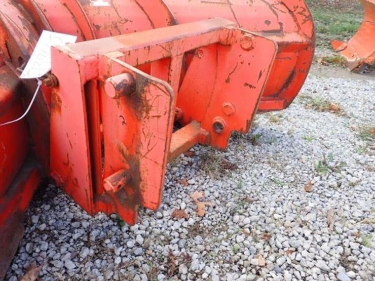 hla-5-ft-v-plow-image-9