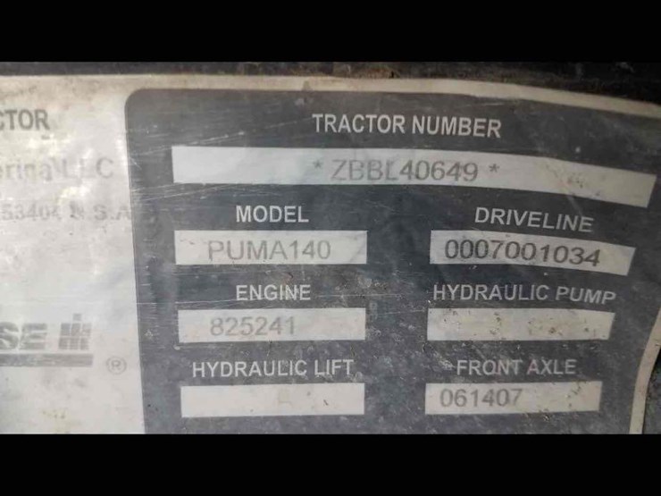2011-case-ih-puma-140-tractor-image-30