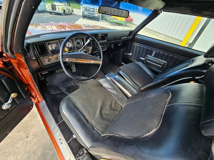 #40-•-1972-buick-skylark-custom-convertible-image-28
