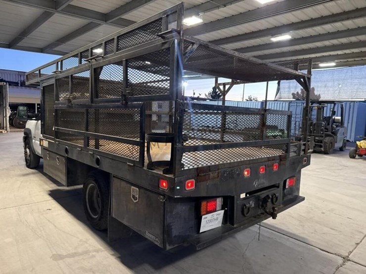 2006-chevrolet-silverado-3500-image-7