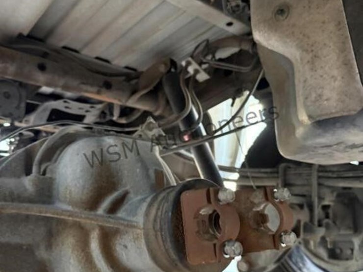 2013-chevrolet-silverado-1500-image-33