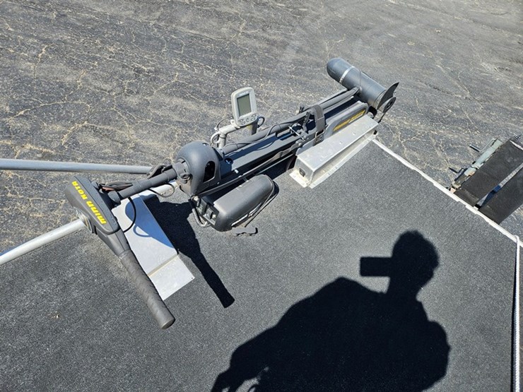 #22-•-clark-19'-flat-bottom-fishing-boat-image-34