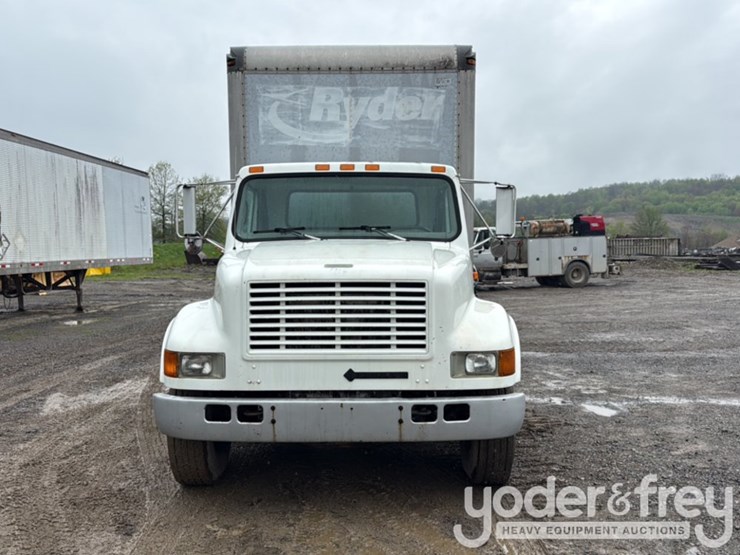 international-4700-image-9