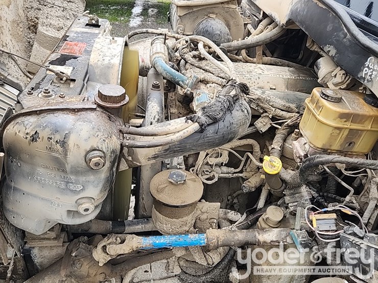 2005-international-durastar-4300-image-18