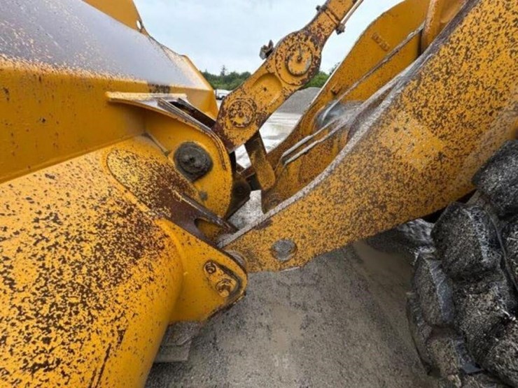 2012-volvo-l220g-image-43