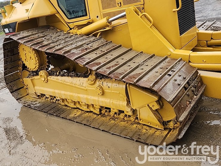 2004-caterpillar-d6n-lgp-image-12