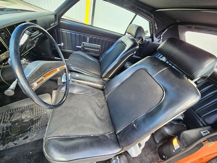 #40-•-1972-buick-skylark-custom-convertible-image-29