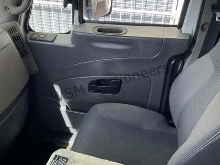 2008-international-7400-image-27