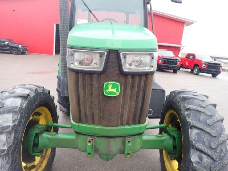 2016-john-deere-5085e-image-45