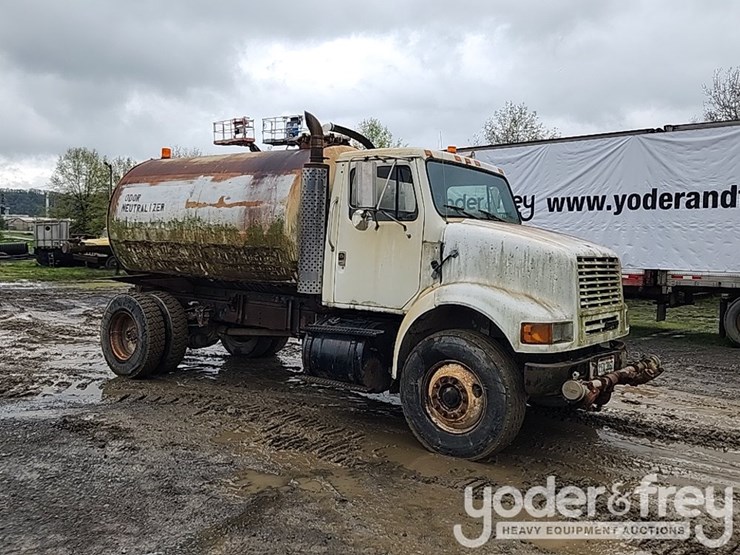 1989-international-7100-image-6