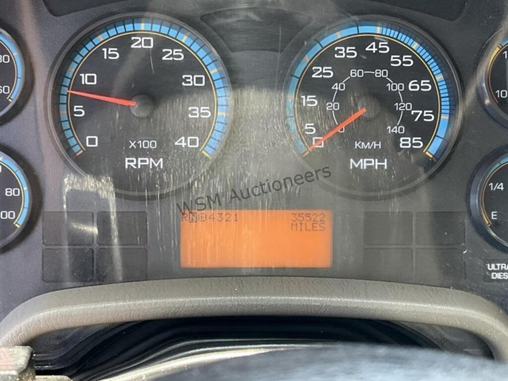 2009-international-workstar-7600-image-24