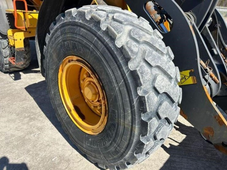 2019-volvo-l60h-image-60