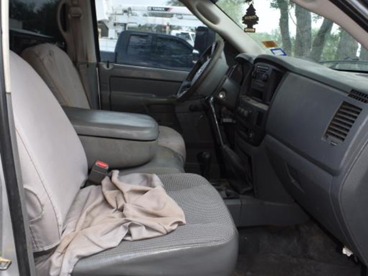 2007-dodge-2500-image-9