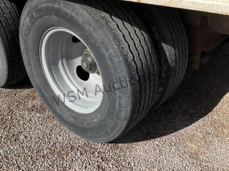 1991-fleming-td82210-equipment-trailer-image-8