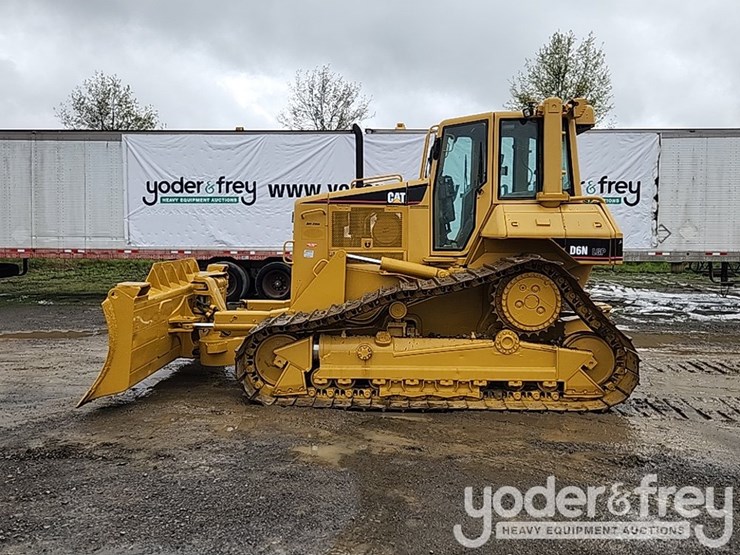 2004-caterpillar-d6n-lgp-image-2