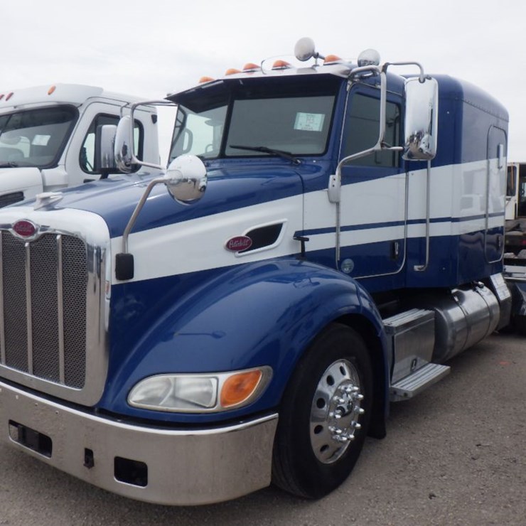 2014 PETERBILT 384