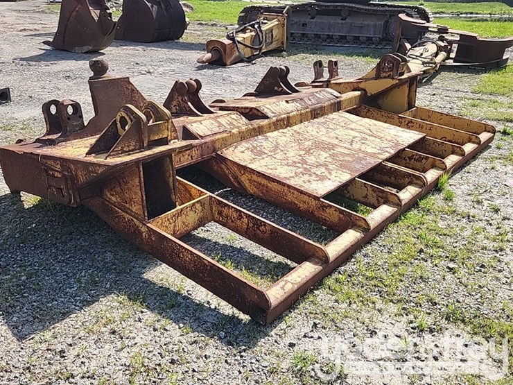 150"-rake-to-suit-cat-d8n-image-3