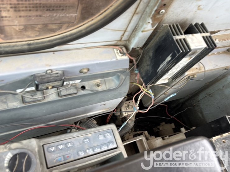 1996-hitachi-ex1100-3-image-39