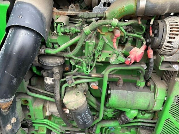 2016-john-deere-5085e-image-23