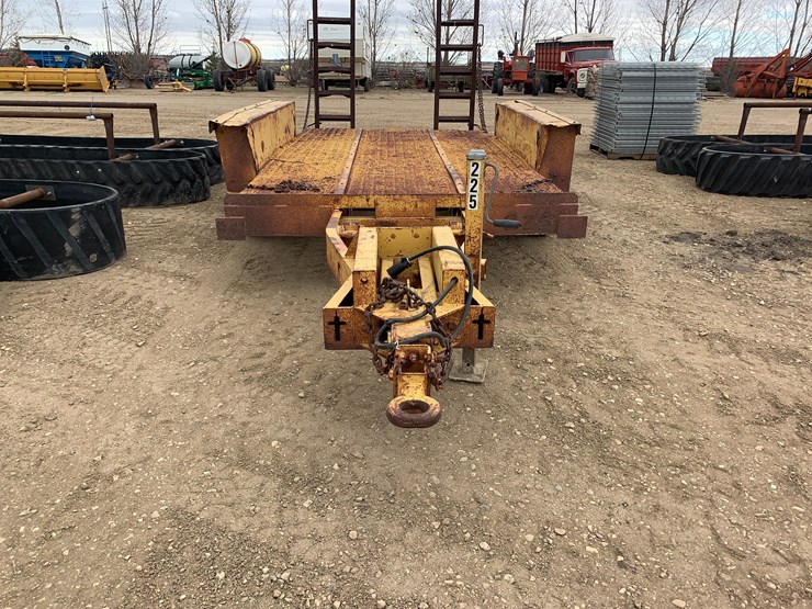 skid-steer-trailer-image-3