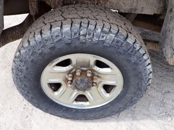 2014-ram-2500-hd-image-57