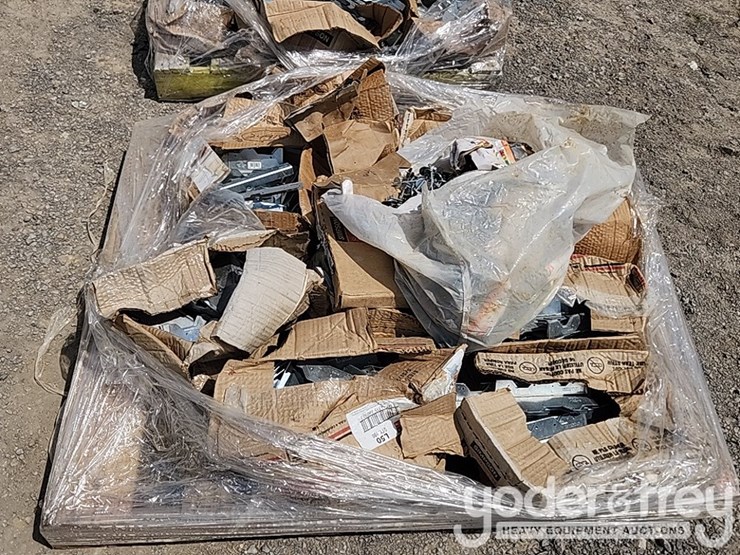 building-supplies-,-joist-hangers,-nails,-anchor-bolts-image-5